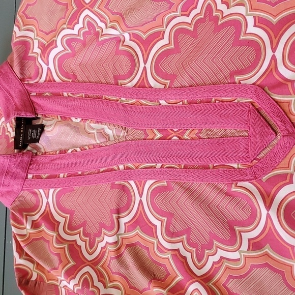 DANA BUCHMAN TUNIC TOP. Pinkand peach size XS. Long sleeves. - Picture 9 of 9